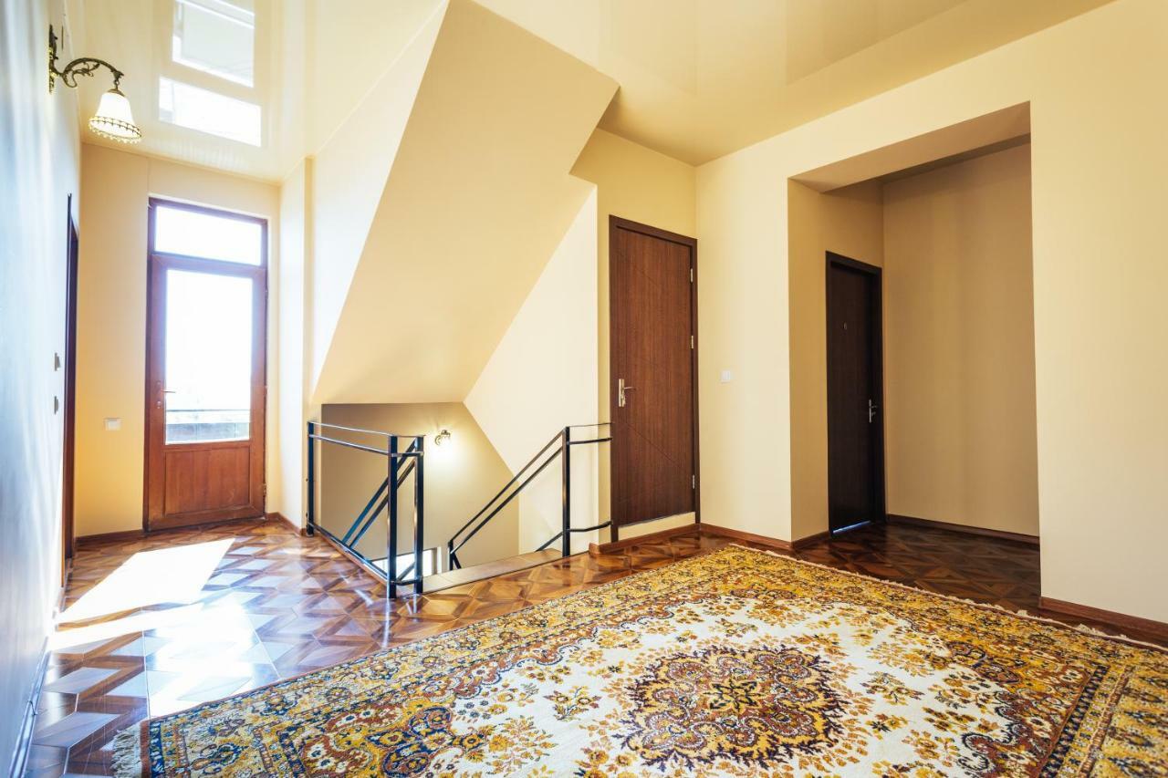فندق Memory House كوتايسي المظهر الخارجي الصورة
